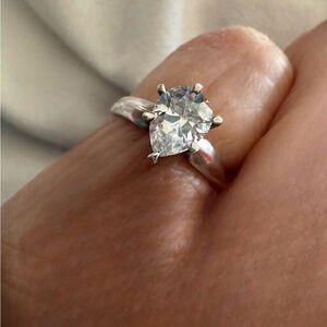 Vintage Sterling Silver Pear-Cut 6 Prong CZ Solitaire Ring Size 5